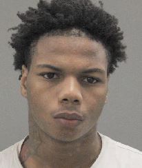 Rayvon Range, wanted for Robbery