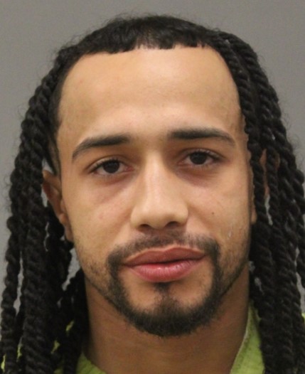 Zayvean Ross, wanted for Weapons Violation