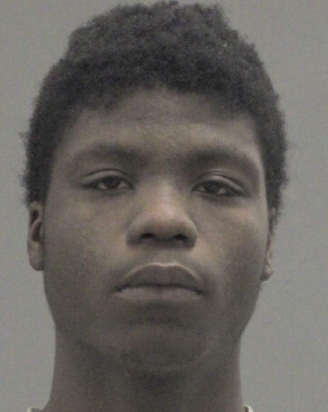 Turon Daniel, wanted for Domestic Battery