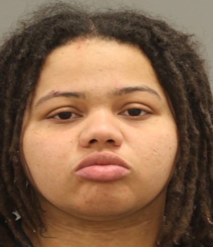 Source photo of Anastasia Cooper
